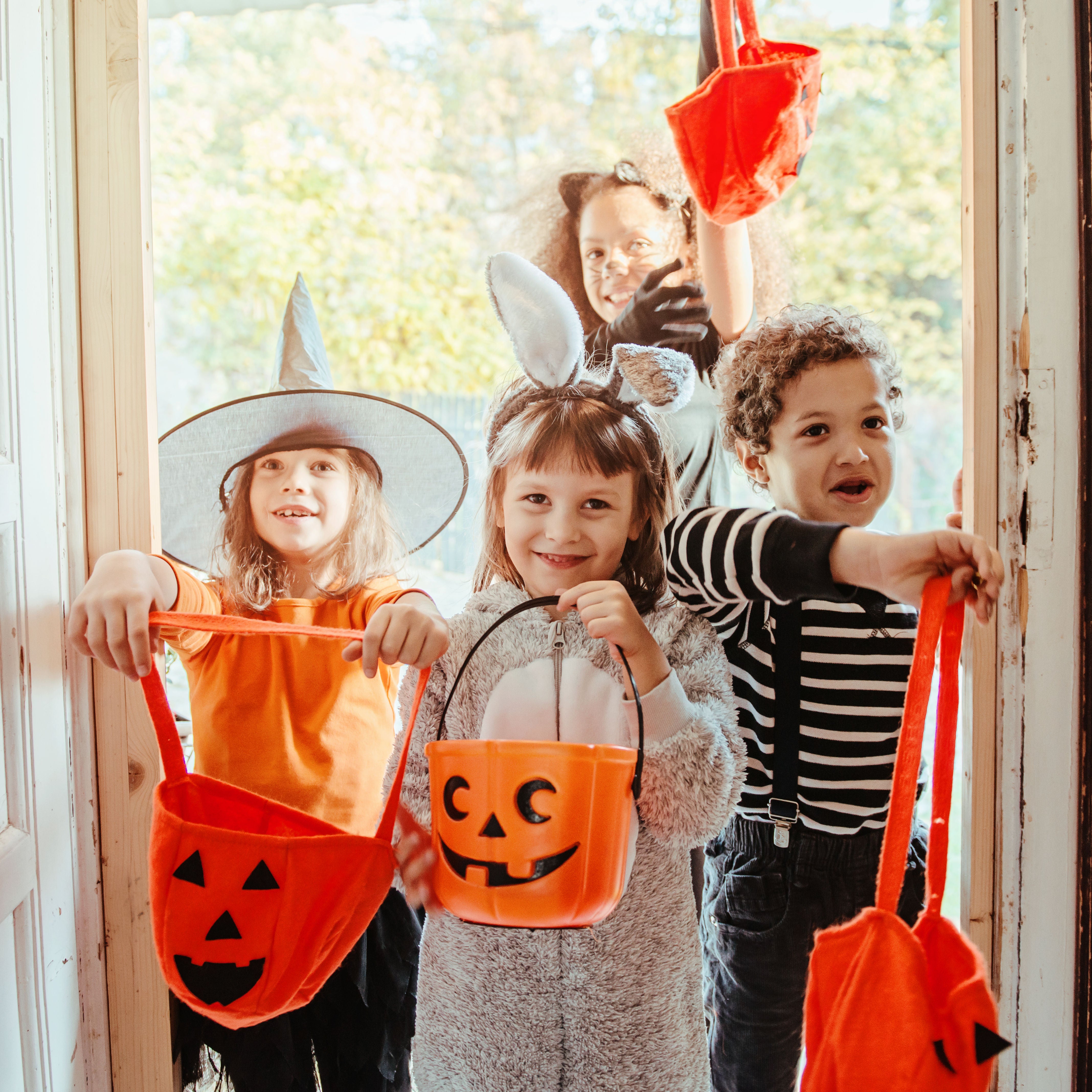 Safe Halloween For Kids WIth Food Allergies