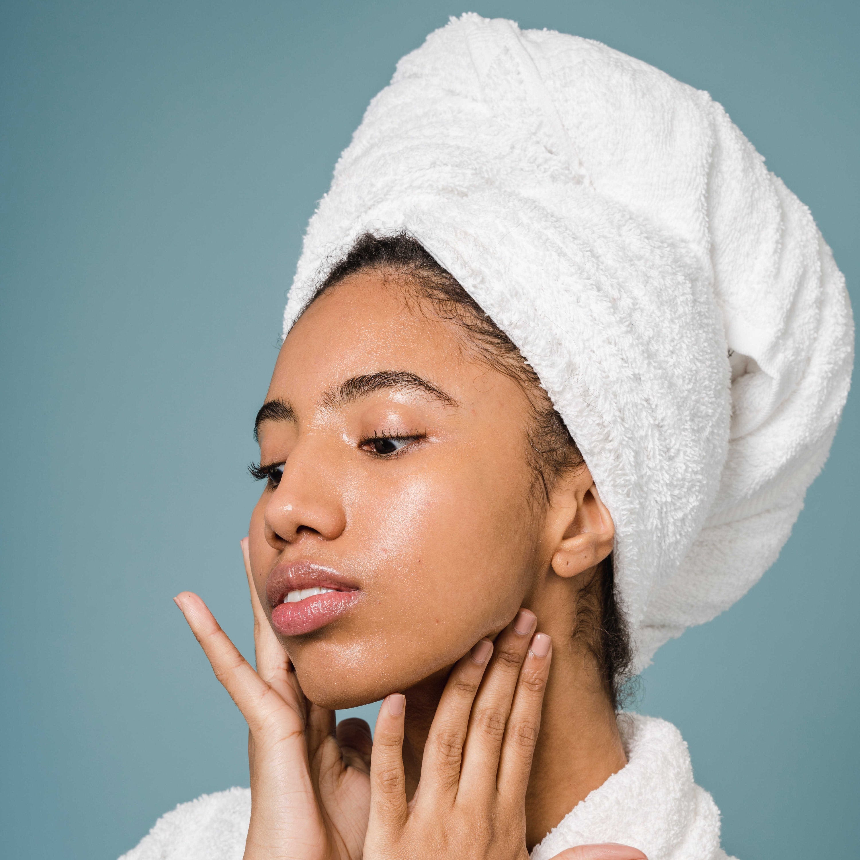 An Oil Cleanse How To: With Revive Anti-Aging Serum