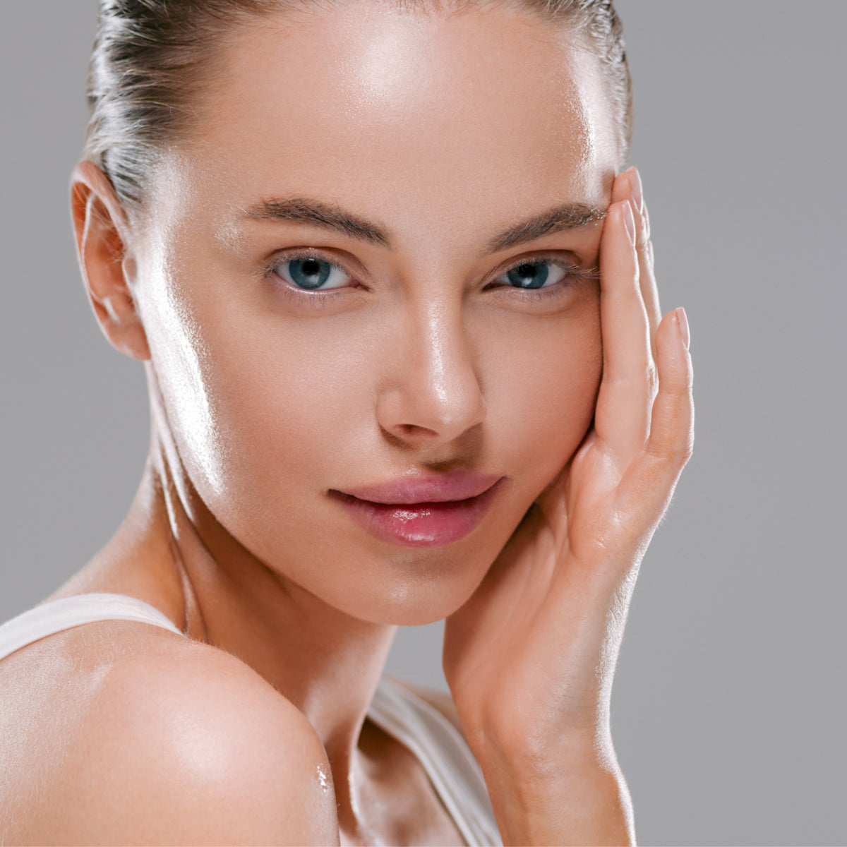 The Benefits Of Using A Face Oil For Sensitive Skin
